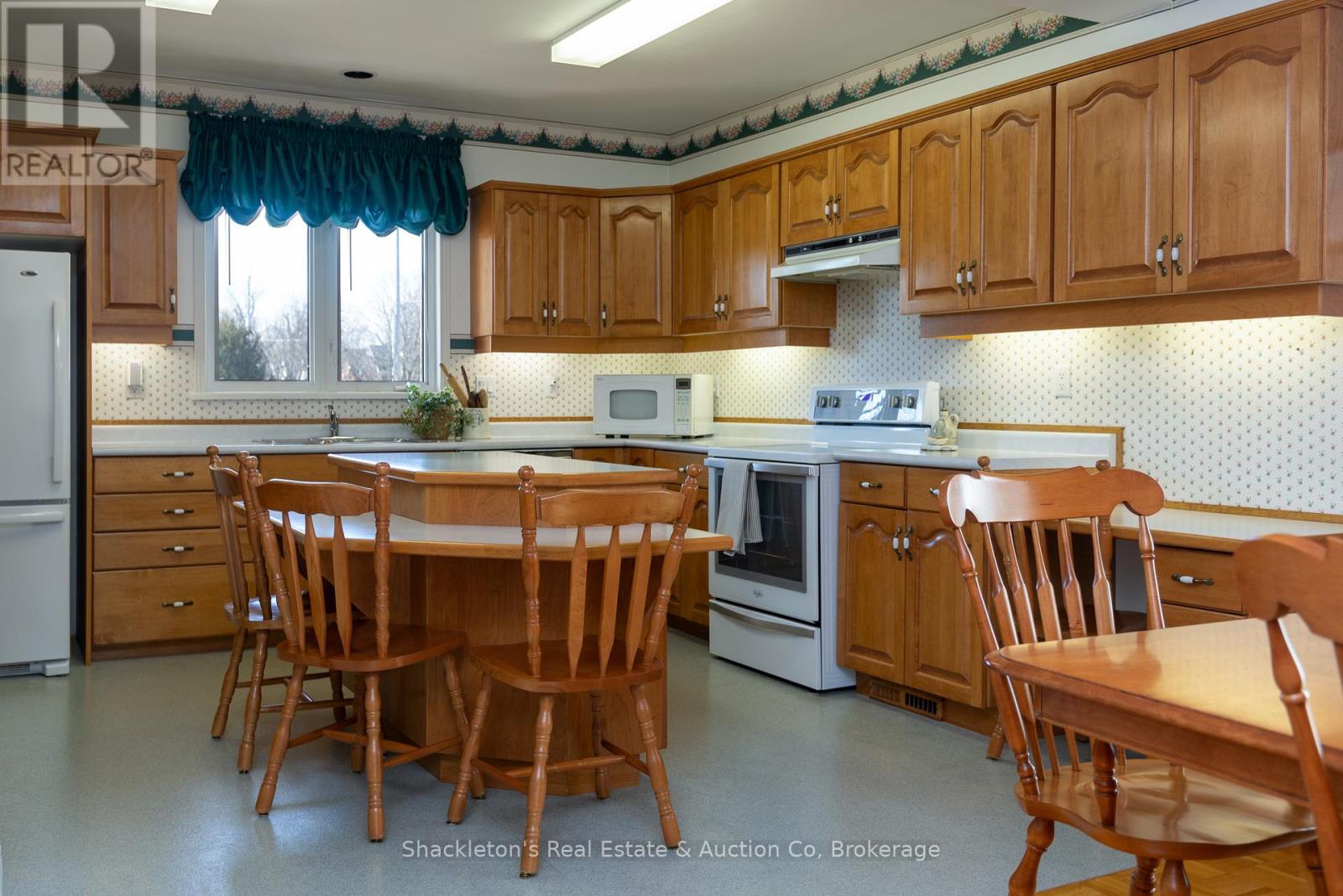 342 Brunswick Street, Stratford, Ontario  N5A 3M8 - Photo 9 - X12925542