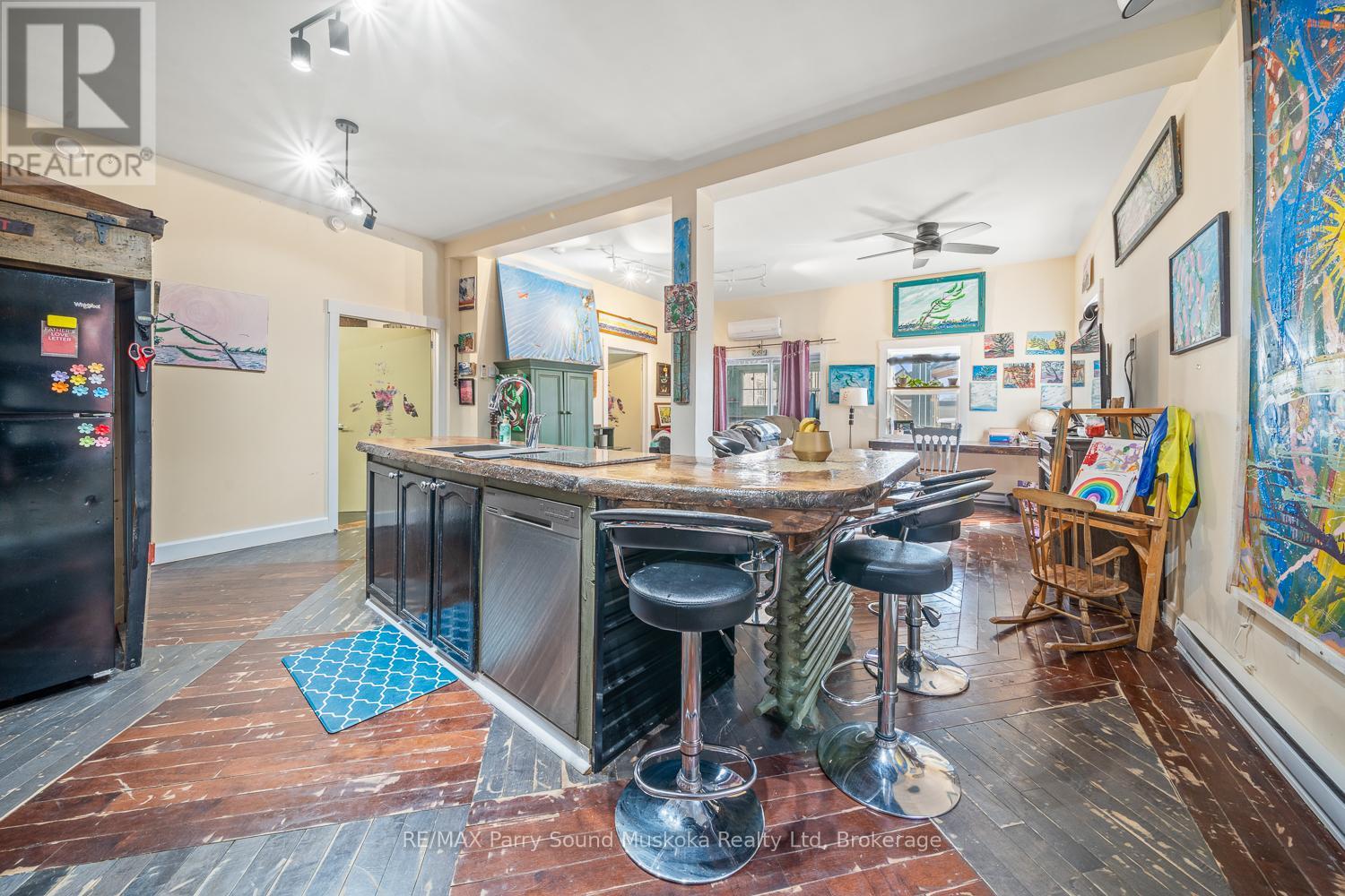 47 Gibson Street, Parry Sound, Ontario  P2A 1X1 - Photo 16 - X12925560