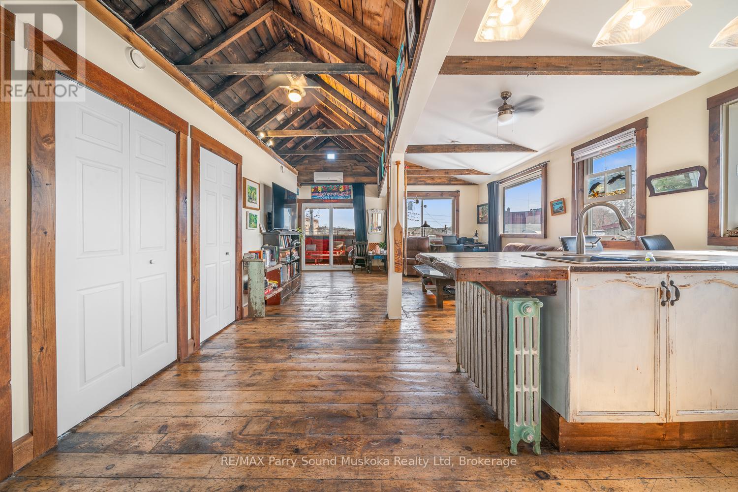 47 Gibson Street, Parry Sound, Ontario  P2A 1X1 - Photo 24 - X12925560