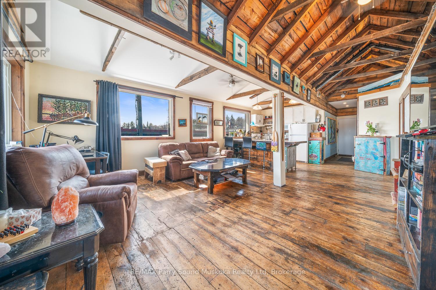 47 Gibson Street, Parry Sound, Ontario  P2A 1X1 - Photo 28 - X12925560