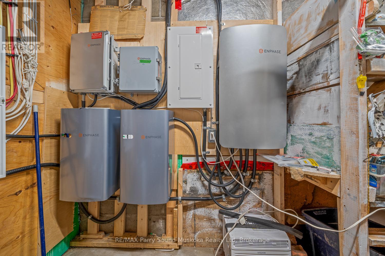 47 Gibson Street, Parry Sound, Ontario  P2A 1X1 - Photo 36 - X12925560