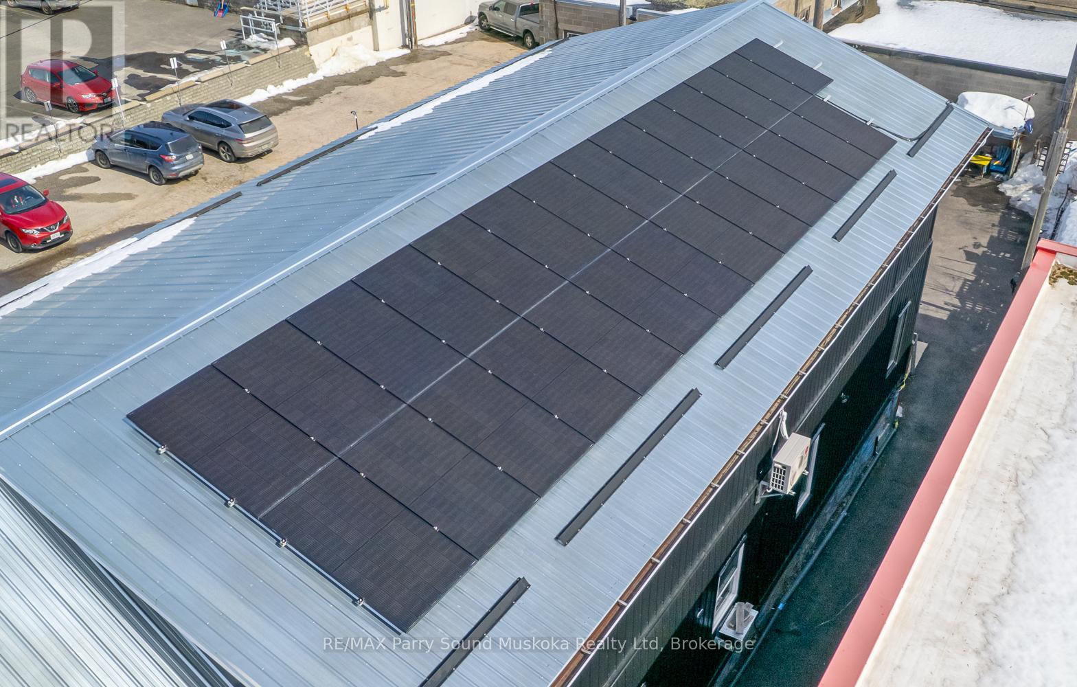 47 Gibson Street, Parry Sound, Ontario  P2A 1X1 - Photo 4 - X12925560