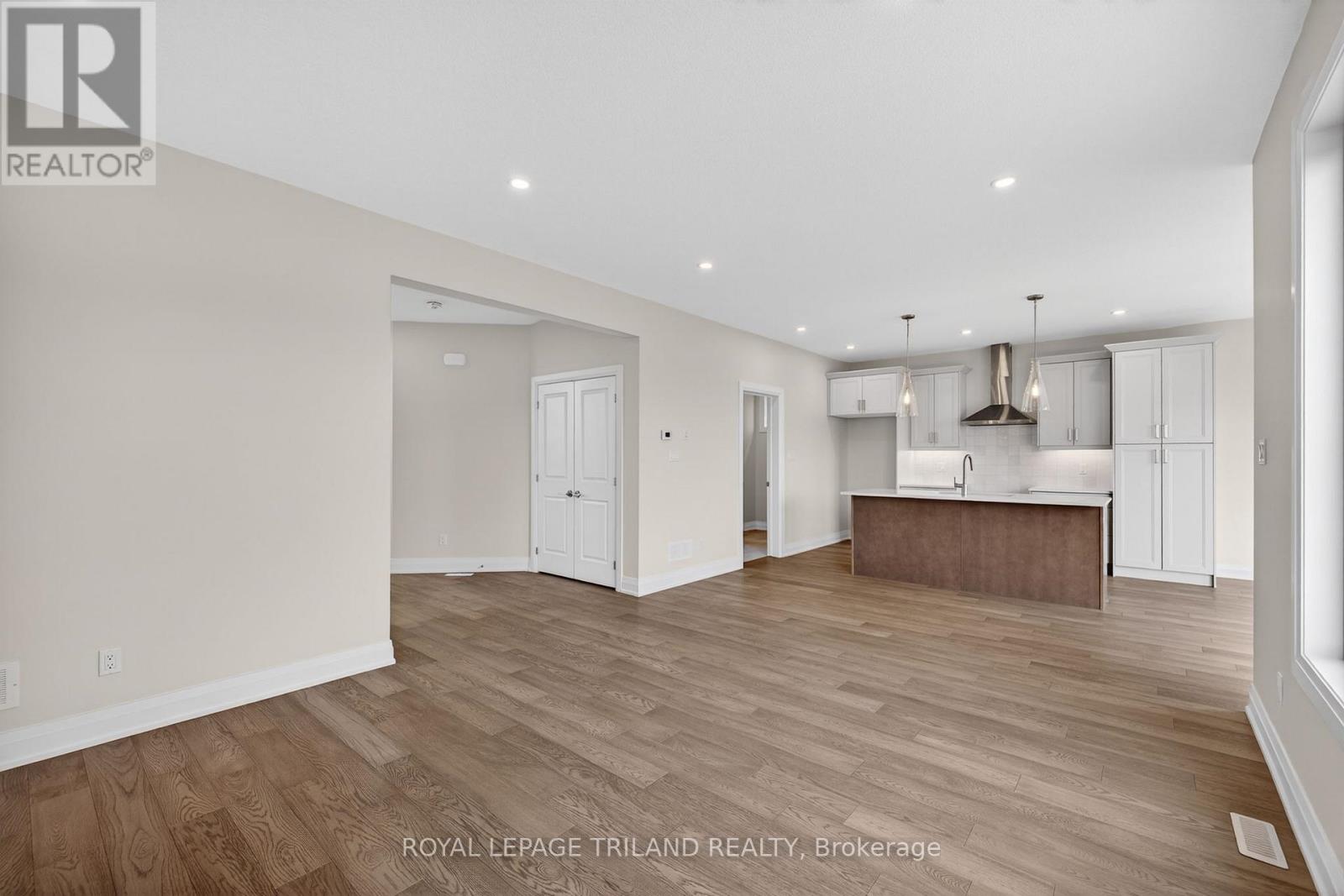 28 Allister Drive, Middlesex Centre, Ontario  N0L 1R0 - Photo 11 - X12925544