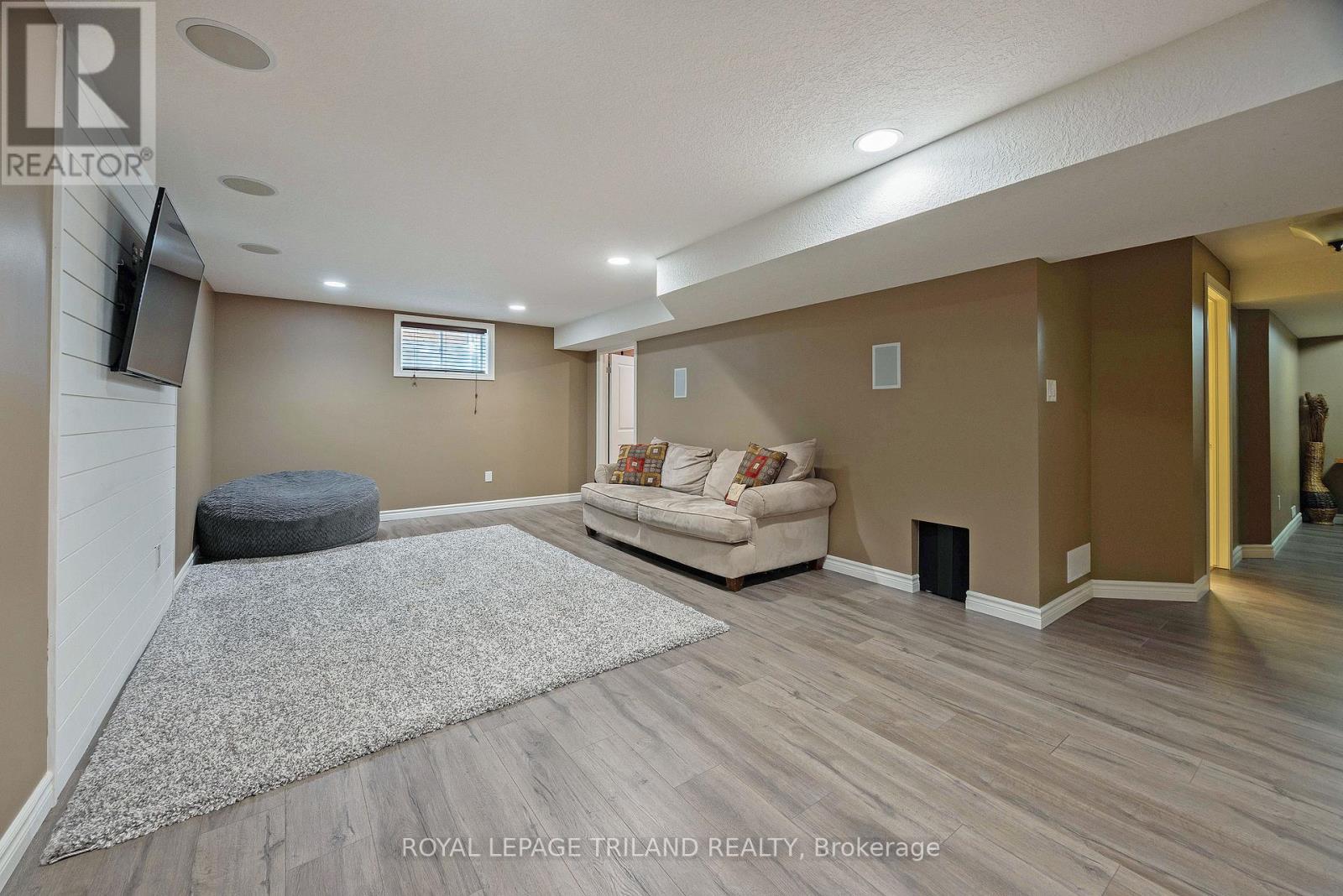 2091 Pennyroyal Street, London North, Ontario N5X 0E6 - Photo 28 - X12925576