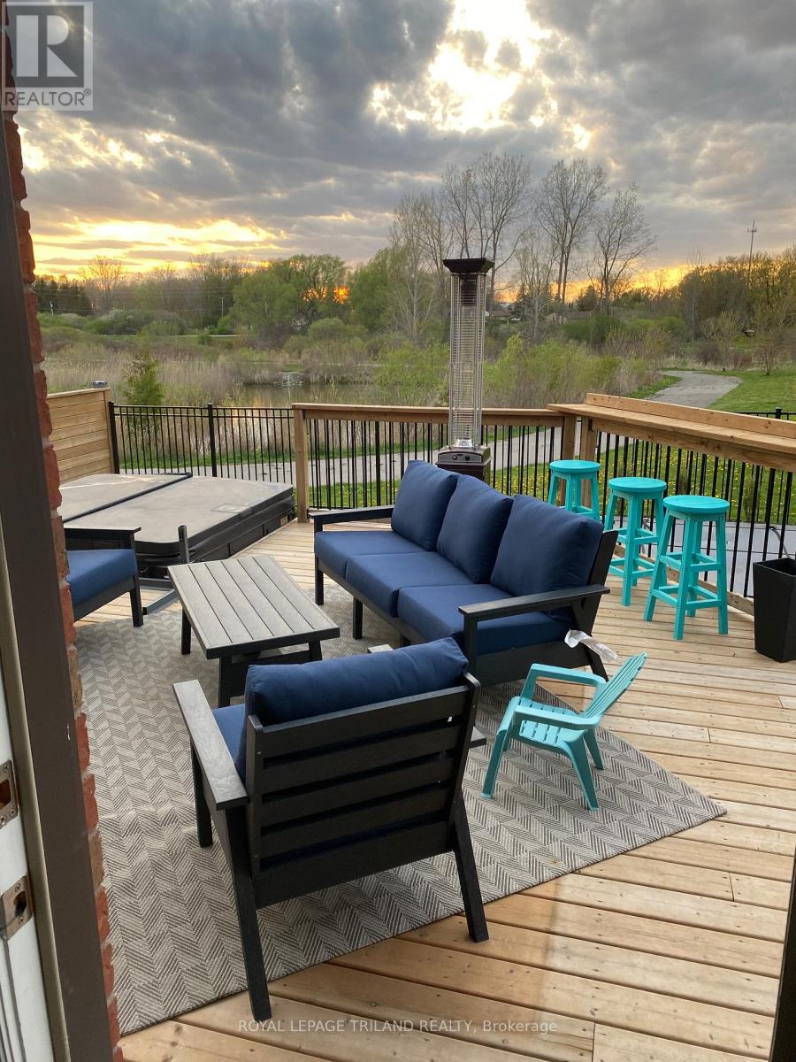 2091 Pennyroyal Street, London North, Ontario N5X 0E6 - Photo 36 - X12925576