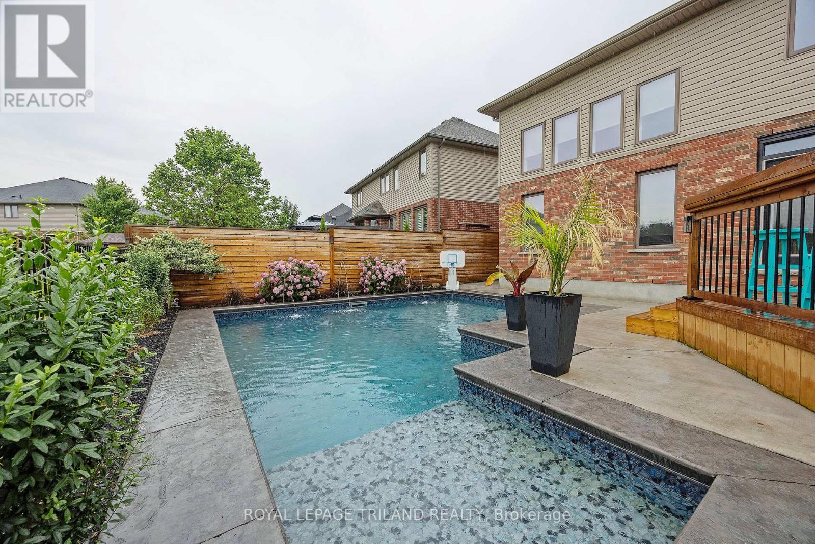 2091 Pennyroyal Street, London North, Ontario N5X 0E6 - Photo 42 - X12925576