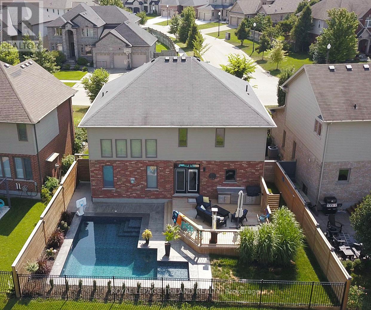 2091 Pennyroyal Street, London North, Ontario N5X 0E6 - Photo 47 - X12925576