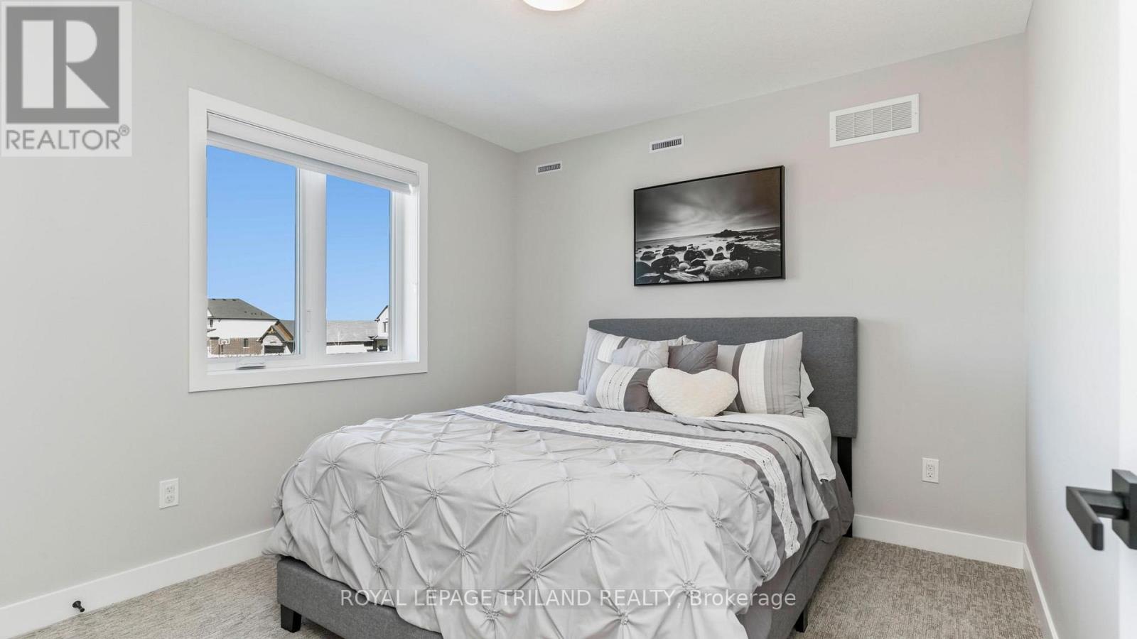 131 Empire Parkway, St. Thomas, Ontario  N5R 0N5 - Photo 25 - X12925598