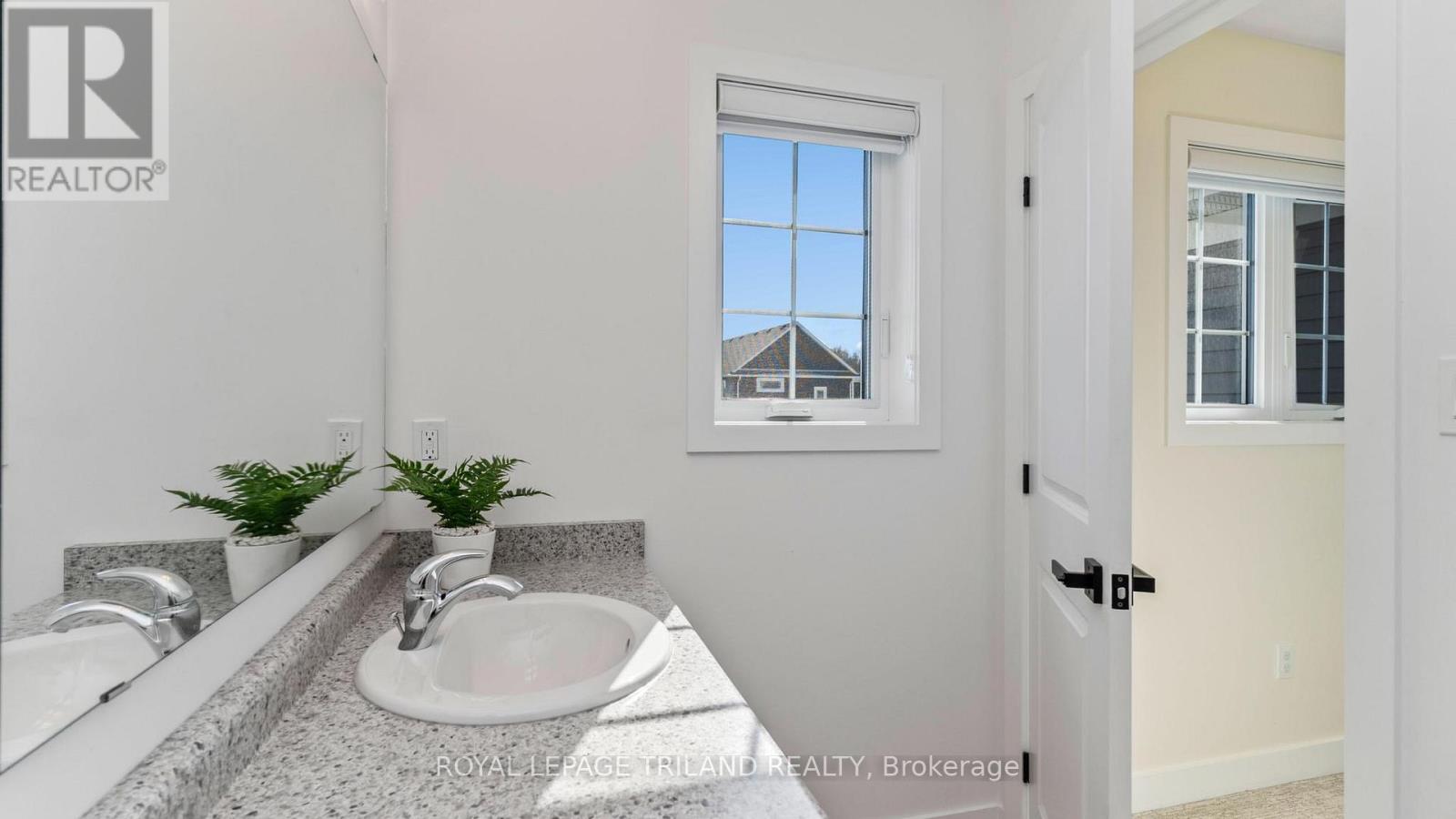 131 Empire Parkway, St. Thomas, Ontario  N5R 0N5 - Photo 31 - X12925598