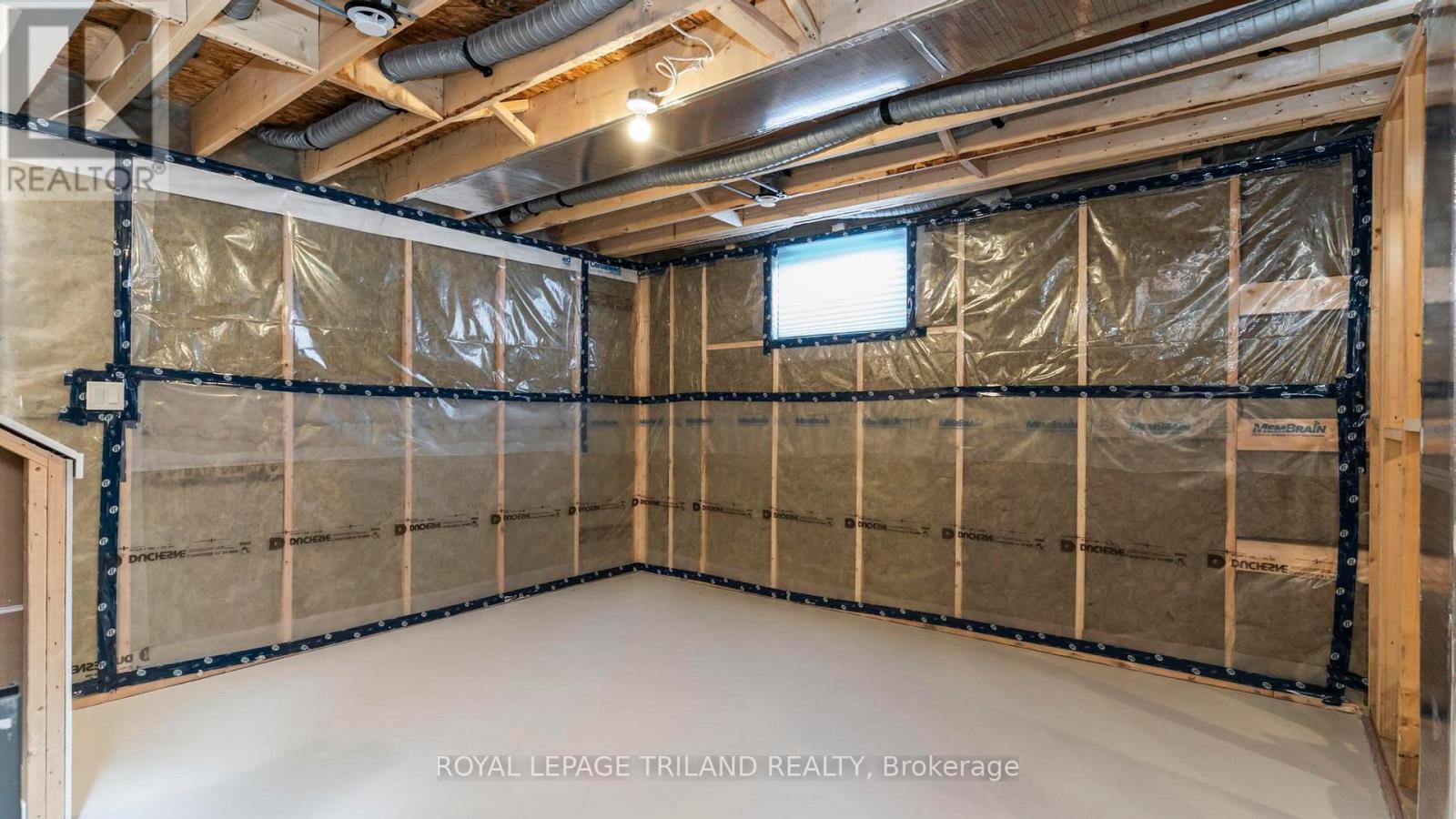 131 Empire Parkway, St. Thomas, Ontario  N5R 0N5 - Photo 32 - X12925598