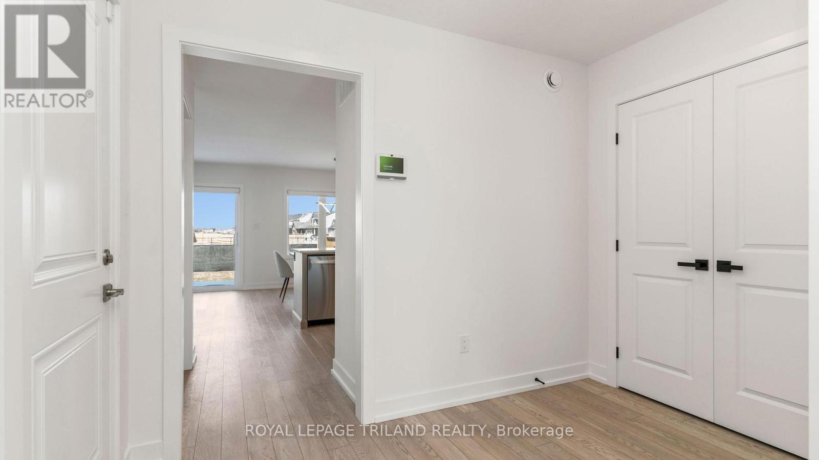 131 Empire Parkway, St. Thomas, Ontario  N5R 0N5 - Photo 7 - X12925598