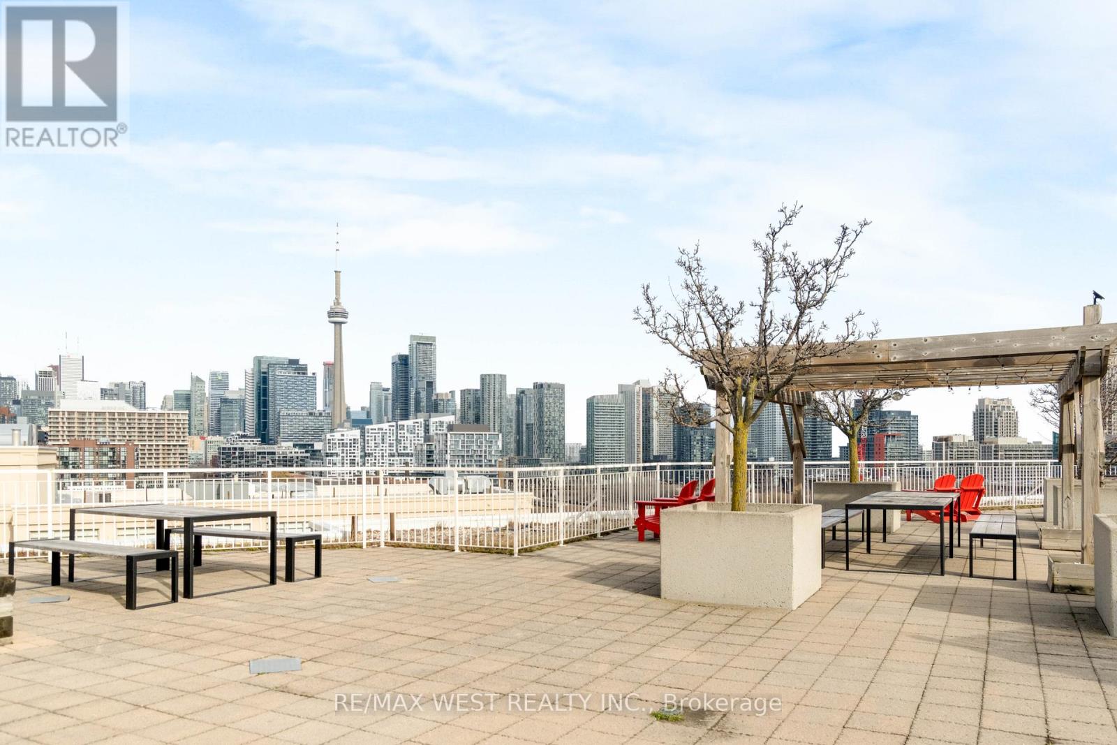 202 - 18 Stafford Street, Toronto, Ontario  M5V 3W4 - Photo 9 - C12925522