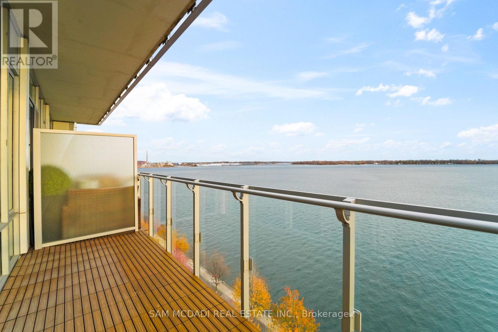 914 - 29 Queens Quay E, Toronto (Waterfront Communities), Ontario  M5E 0A4 - Photo 12 - C12925686