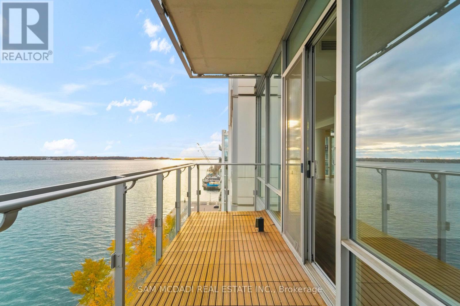 914 - 29 Queens Quay E, Toronto (Waterfront Communities), Ontario  M5E 0A4 - Photo 14 - C12925686