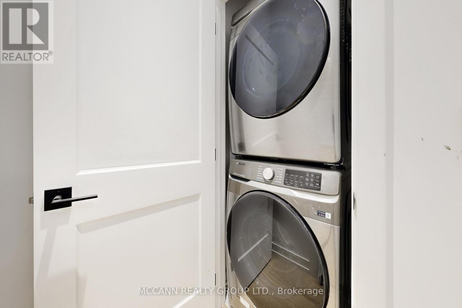 Garden Suite - 178 Atlas Avenue S, Toronto (Oakwood Village), Ontario  M6C 3P5 - Photo 39 - C12925704