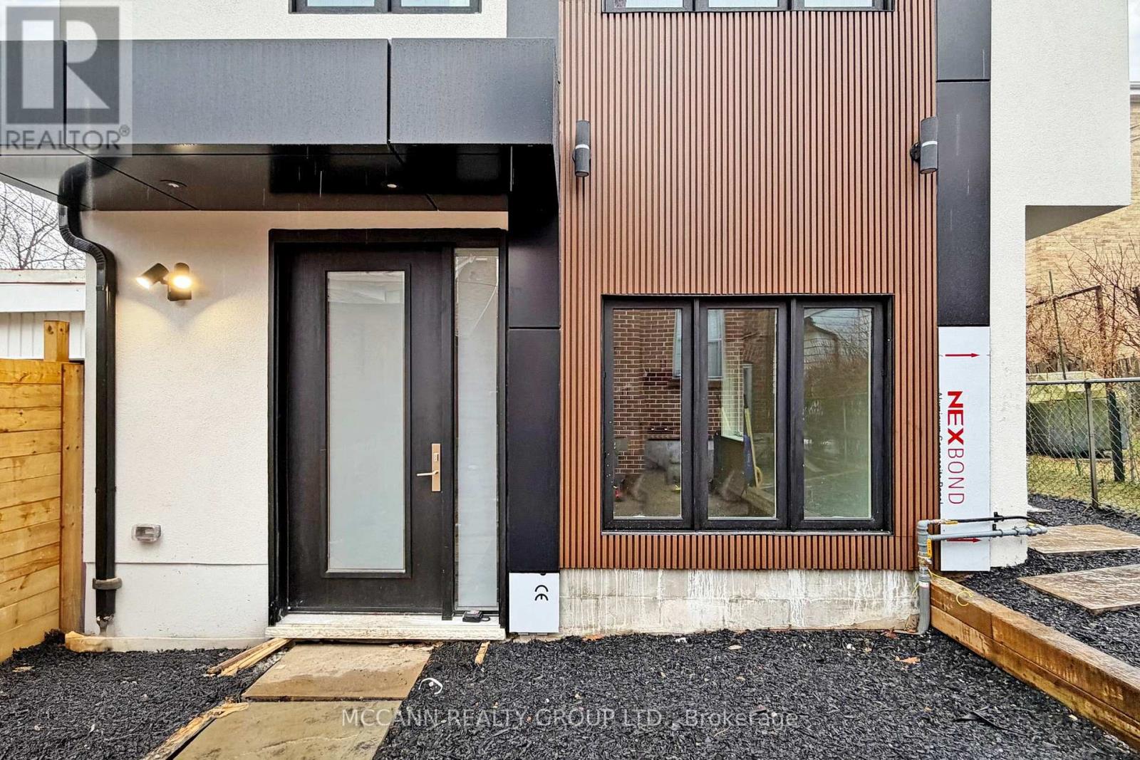 Garden Suite - 178 Atlas Avenue S, Toronto (Oakwood Village), Ontario  M6C 3P5 - Photo 6 - C12925704