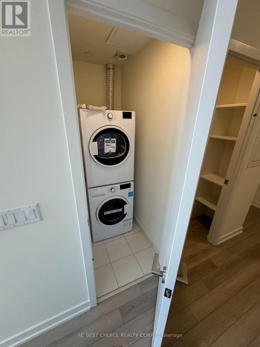 3305 - 89 Church Street, Toronto (Church-Yonge Corridor), Ontario  M5C 0B7 - Photo 7 - C12925746