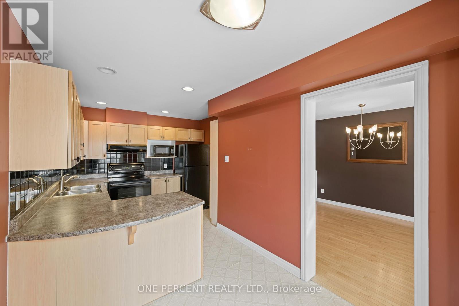 867 Schooner Crescent, Ottawa, Ontario  K1V 1Y2 - Photo 11 - X12925538