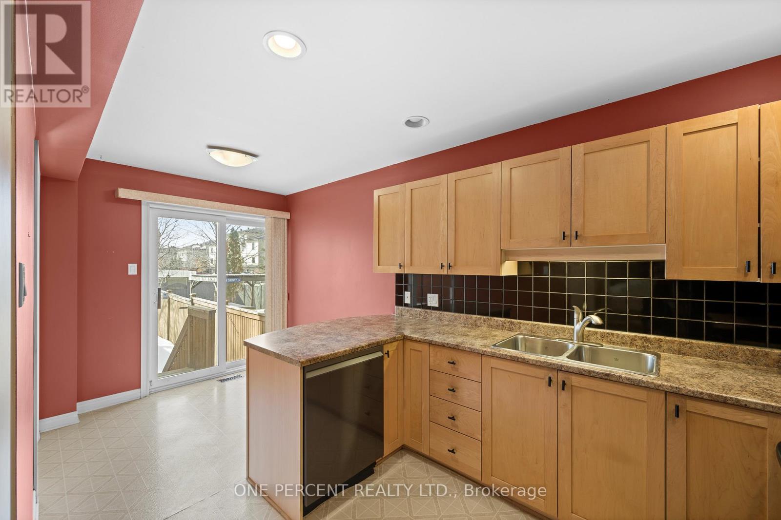 867 Schooner Crescent, Ottawa, Ontario  K1V 1Y2 - Photo 15 - X12925538