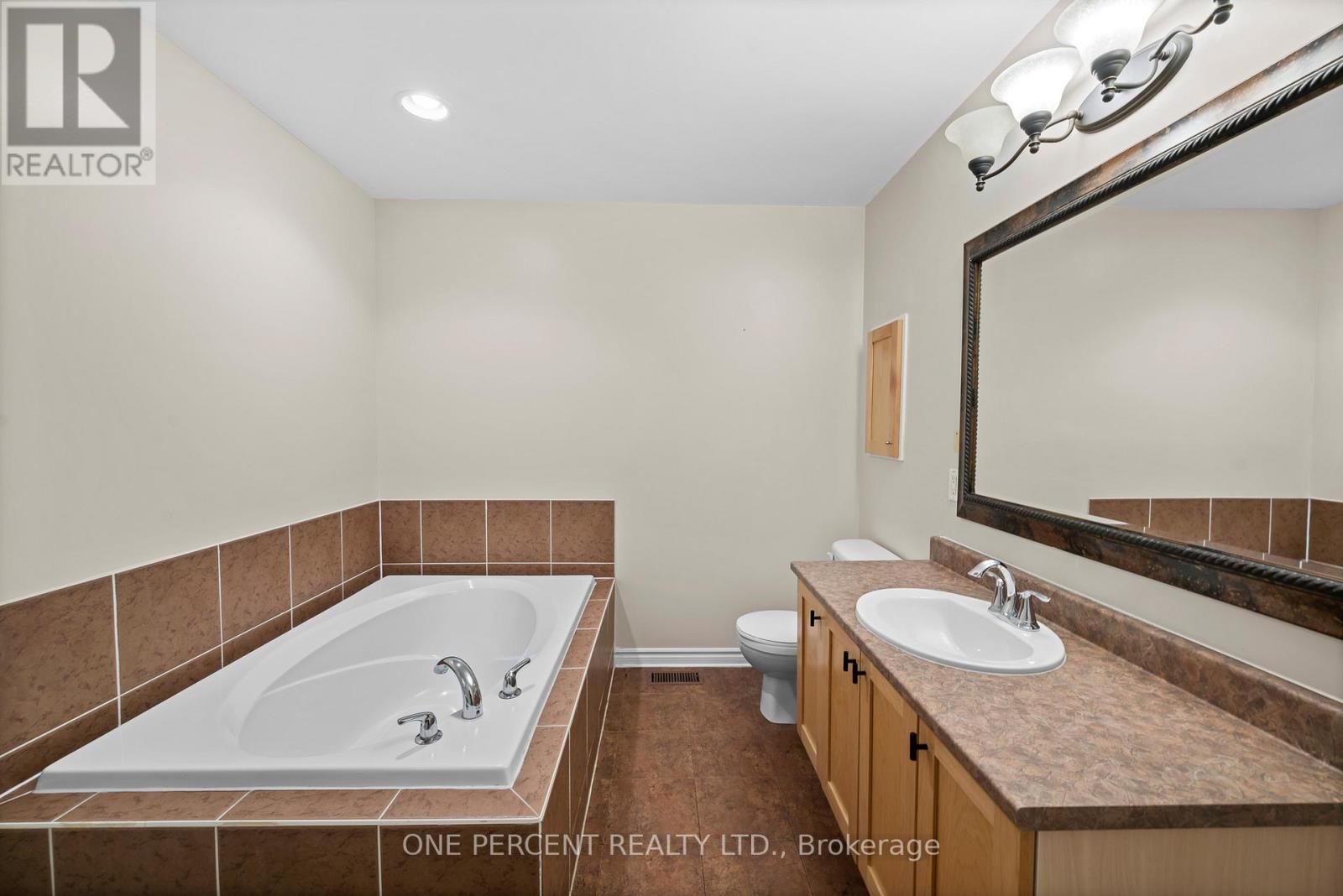 867 Schooner Crescent, Ottawa, Ontario  K1V 1Y2 - Photo 25 - X12925538