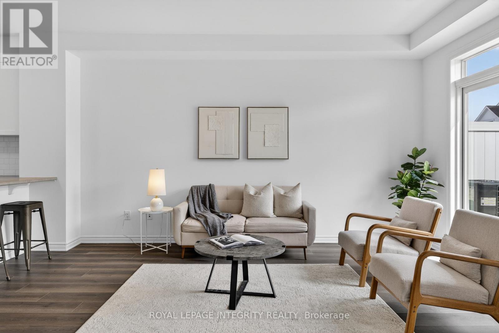 21 Caspian Row, Ottawa, Ontario  K2V 0R7 - Photo 5 - X12925650