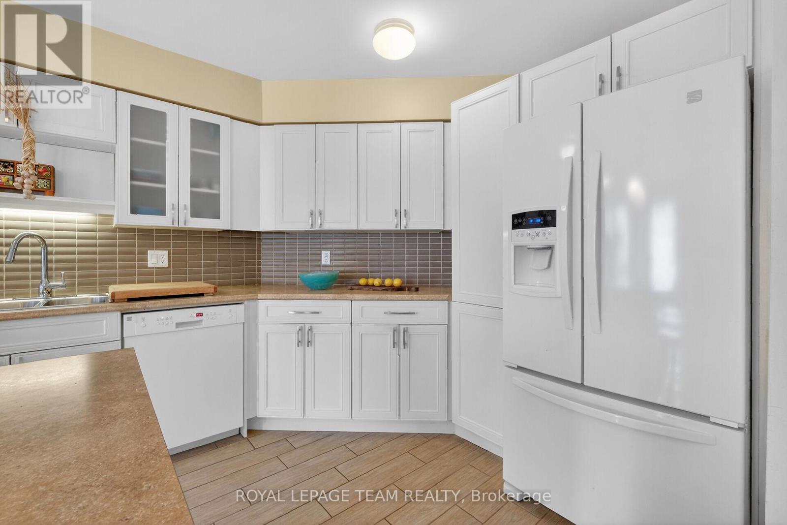 202a - 62 Donald Street, Ottawa, Ontario  K1K 1N2 - Photo 10 - X12925722