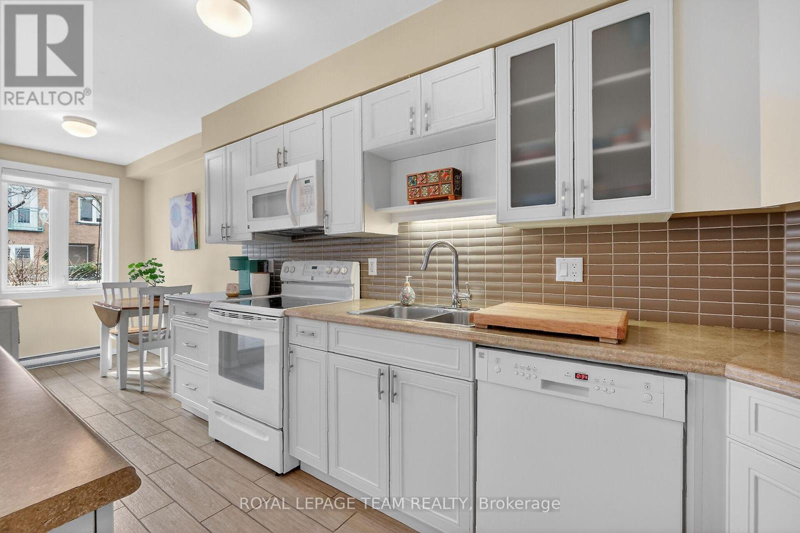 202a - 62 Donald Street, Ottawa, Ontario  K1K 1N2 - Photo 12 - X12925722