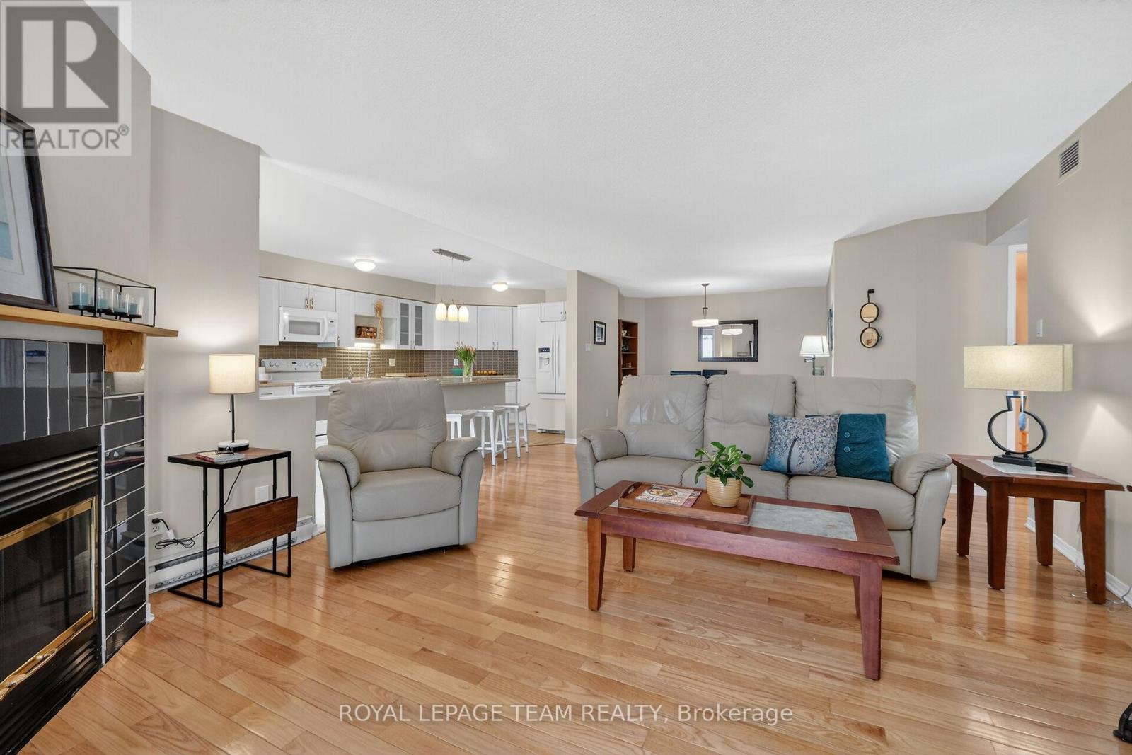 202a - 62 Donald Street, Ottawa, Ontario  K1K 1N2 - Photo 9 - X12925722