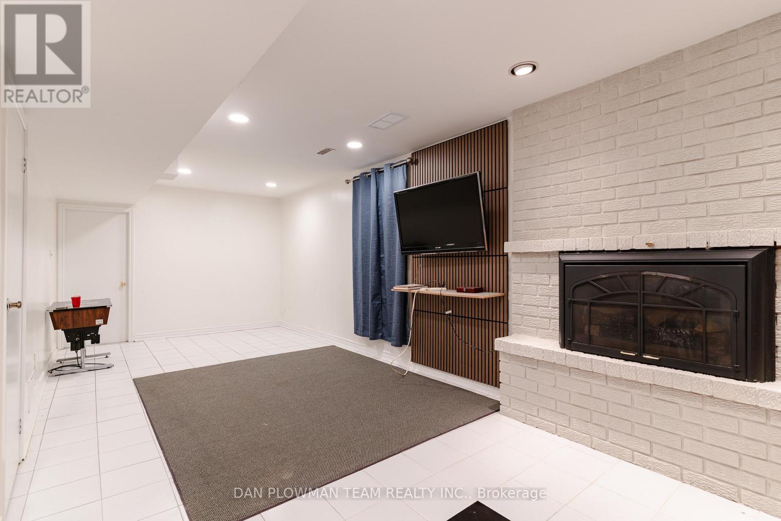 1405 Rougemount Drive, Pickering, Ontario  L1V 1N2 - Photo 36 - E12925570