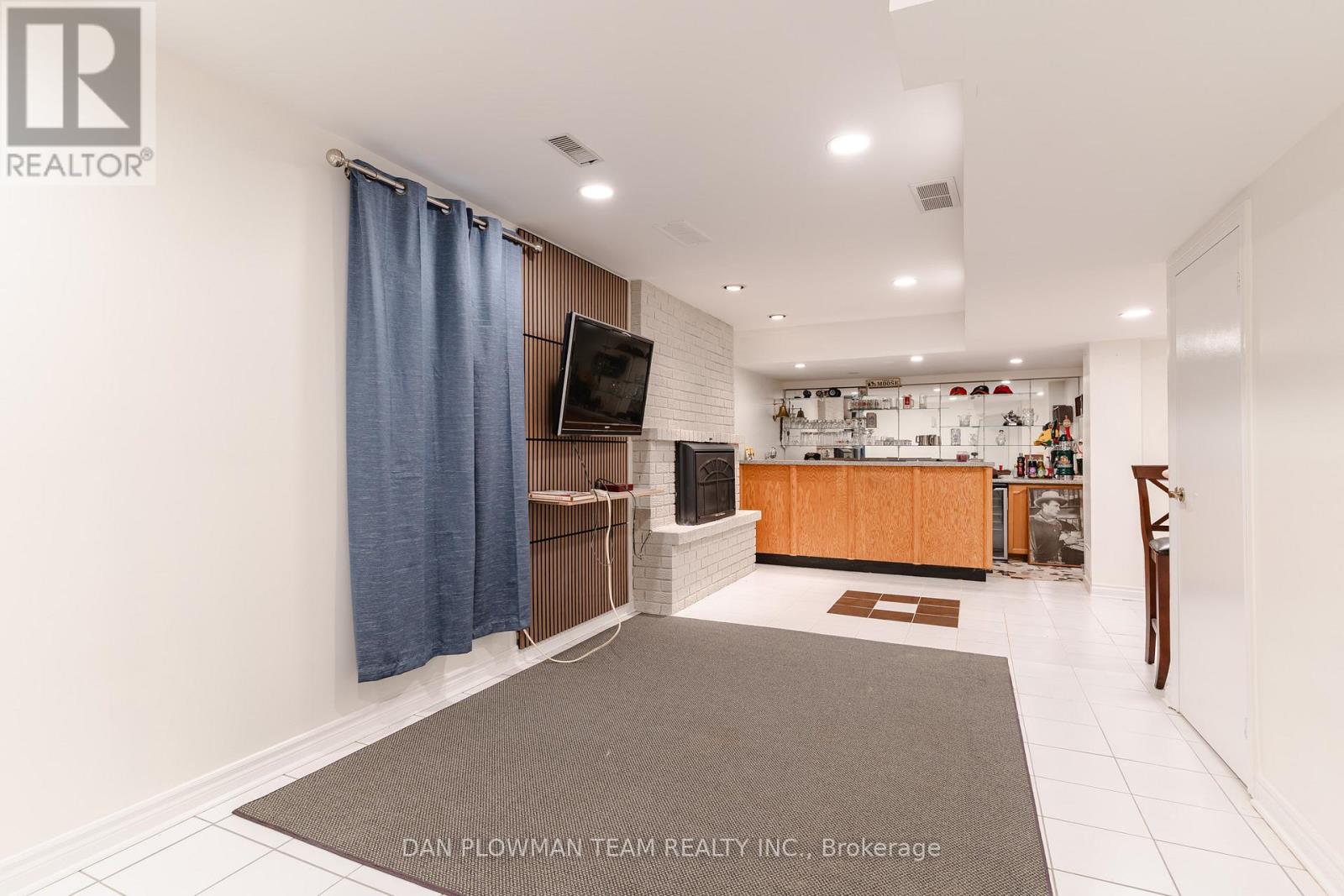 1405 Rougemount Drive, Pickering, Ontario  L1V 1N2 - Photo 37 - E12925570