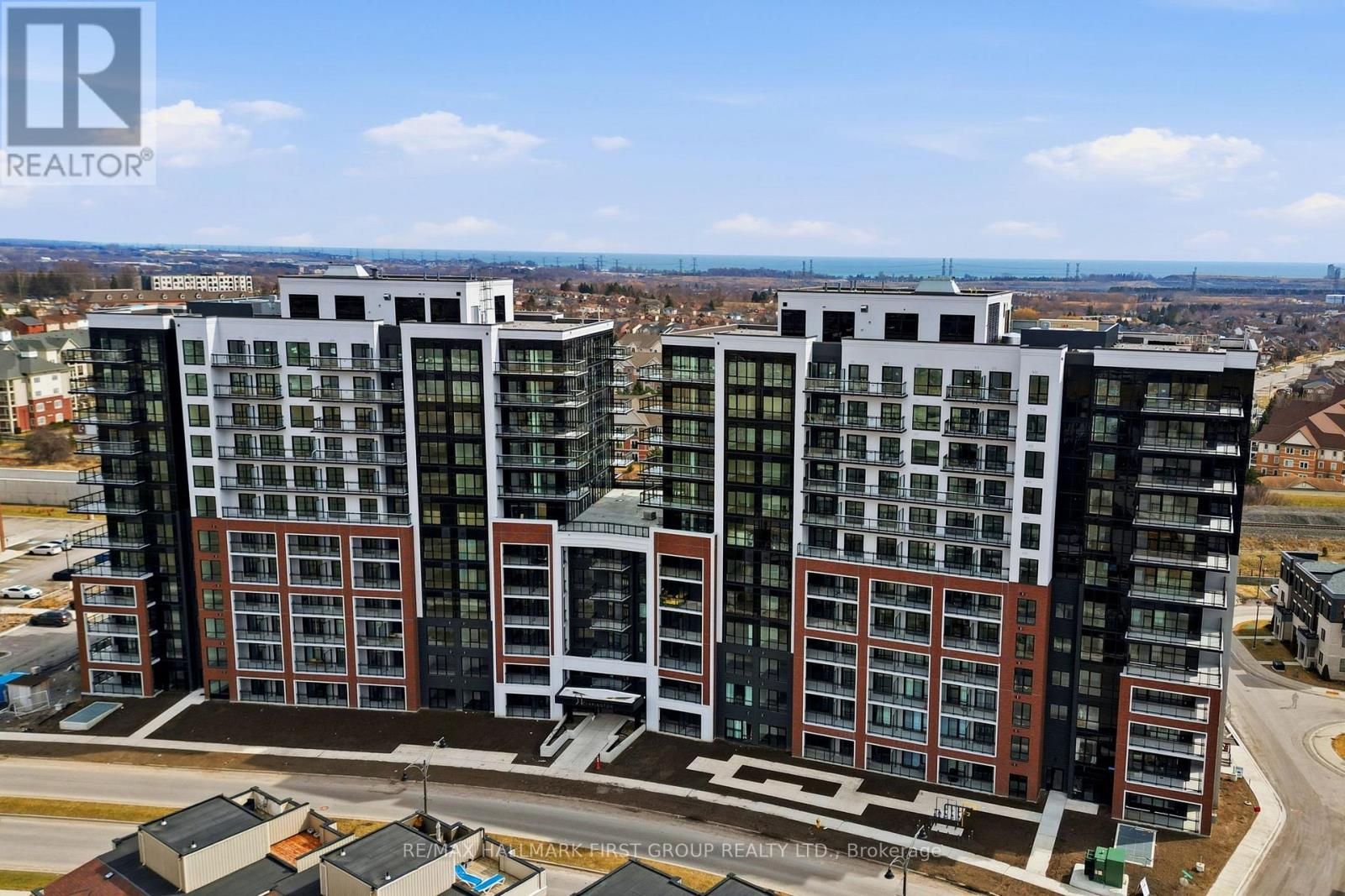 715 - 51 Clarington Street, Clarington, Ontario  L1C 7J8 - Photo 2 - E12925582