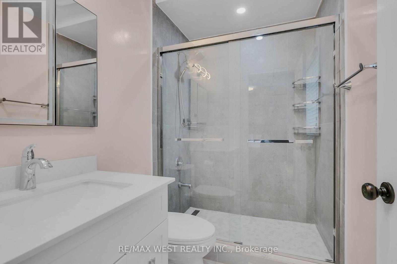 80 Northgrove Crescent, Whitby, Ontario  L1M 2M9 - Photo 18 - E12925612