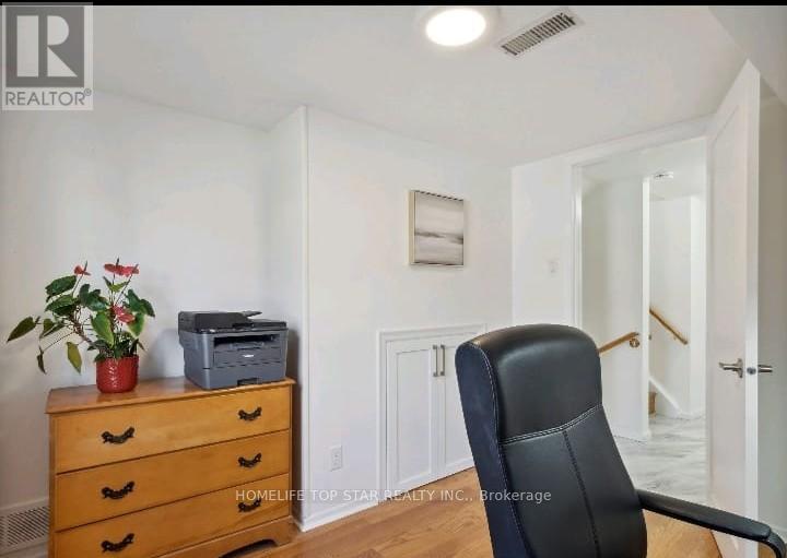 51 Sloley Road, Toronto (Cliffcrest), Ontario  M1M 1C7 - Photo 12 - E12925636