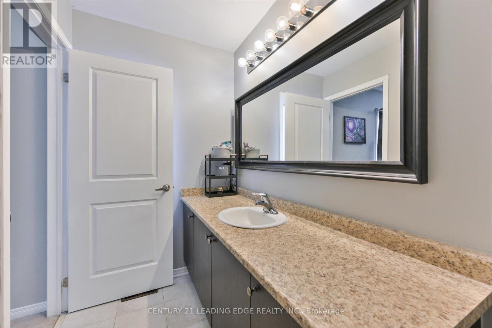 3 Hadleigh Way, Whitby (Brooklin), Ontario  L1M 0L4 - Photo 22 - E12925706