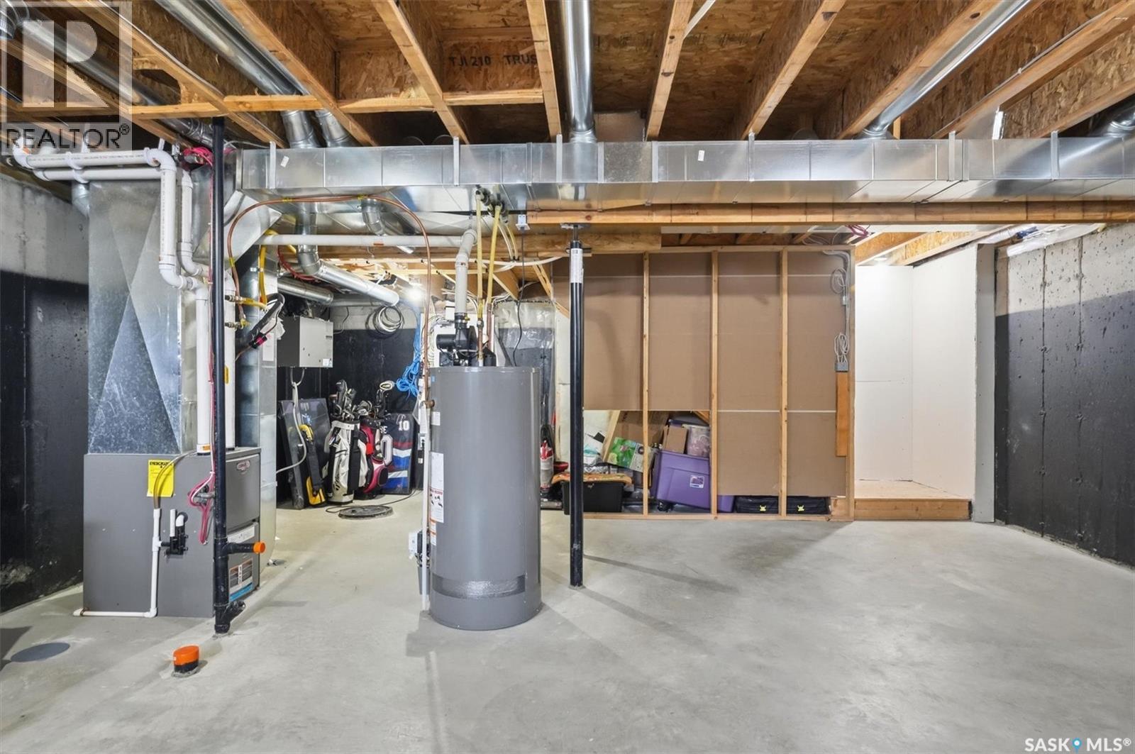 611 Ells Crescent, Saskatoon, Saskatchewan  S7L 6K8 - Photo 32 - SK031380