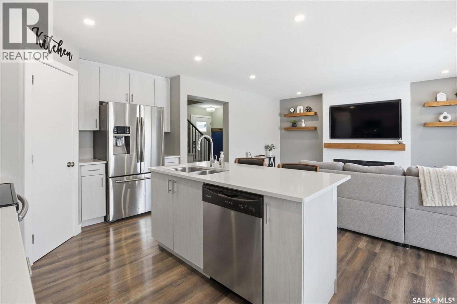 611 Ells Crescent, Saskatoon, Saskatchewan  S7L 6K8 - Photo 6 - SK031380