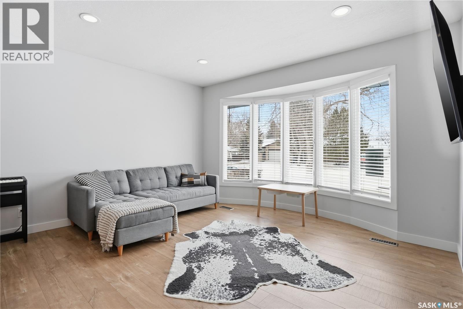 6131 7th Avenue N, Regina, Saskatchewan  S4T 6Y9 - Photo 5 - SK031370