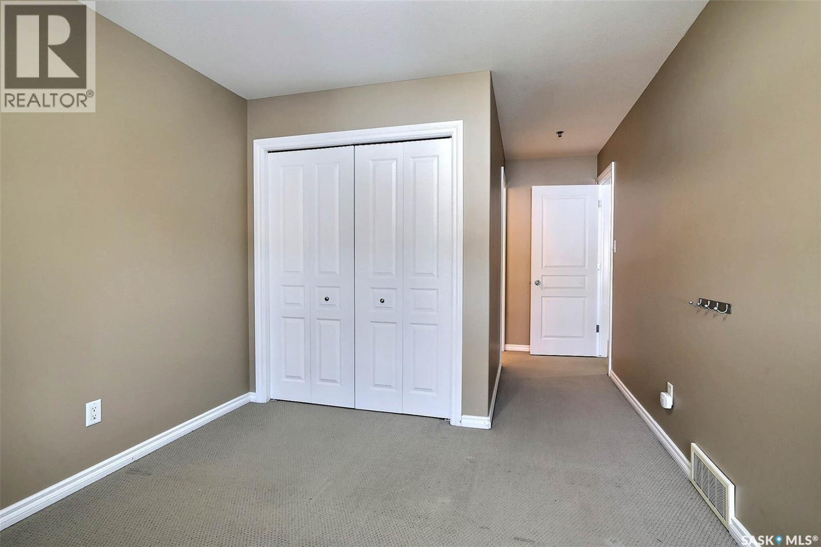 205 3946 Robinson Street, Regina, Saskatchewan  S4S 3C8 - Photo 11 - SK031316