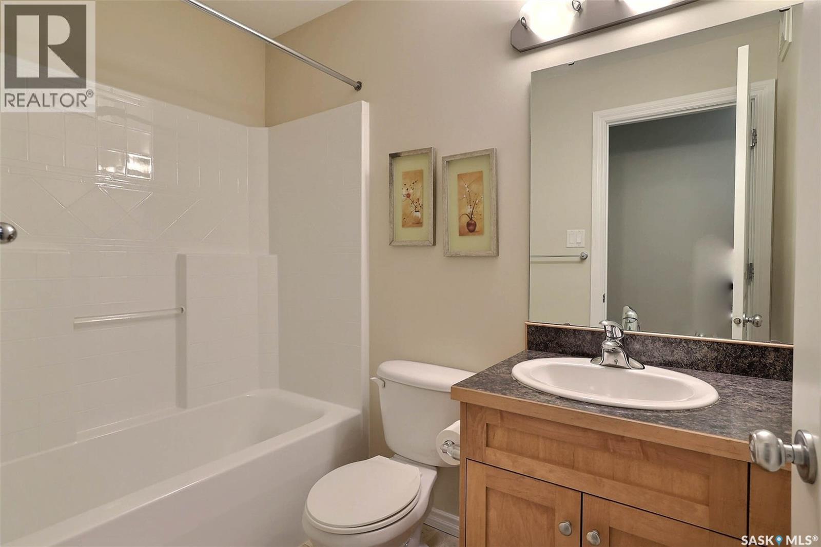 205 3946 Robinson Street, Regina, Saskatchewan  S4S 3C8 - Photo 8 - SK031316