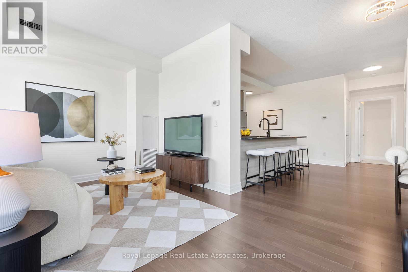 701 - 8130 Birchmount Road, Markham, Ontario  L6G 0E4 - Photo 10 - N12925534