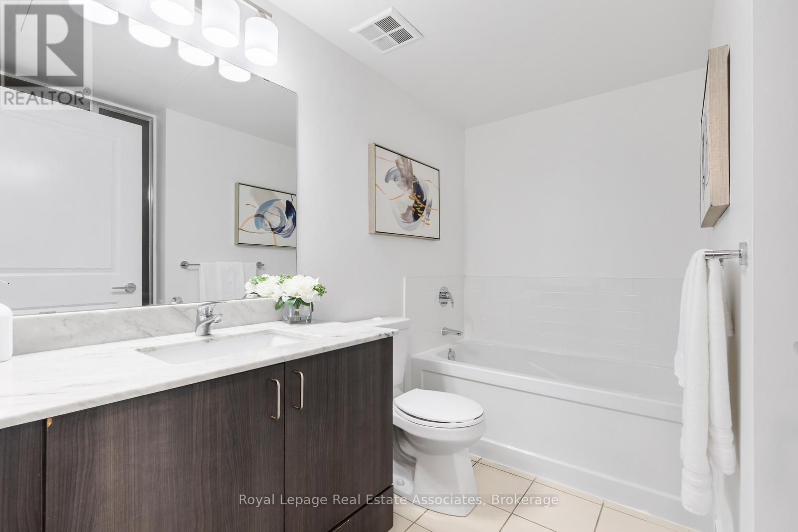 701 - 8130 Birchmount Road, Markham, Ontario  L6G 0E4 - Photo 16 - N12925534