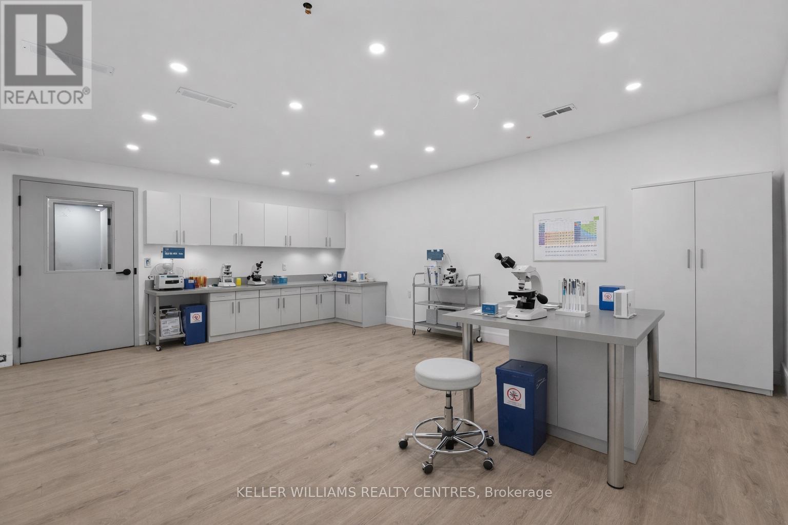 6 - 570 Hood Road, Markham (Milliken Mills West), Ontario  L3R 4G7 - Photo 11 - N12925556