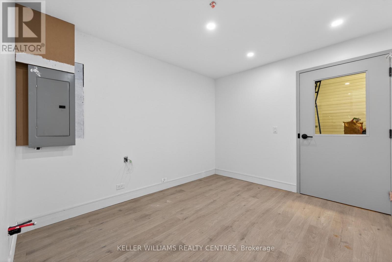 6 - 570 Hood Road, Markham (Milliken Mills West), Ontario  L3R 4G7 - Photo 16 - N12925556