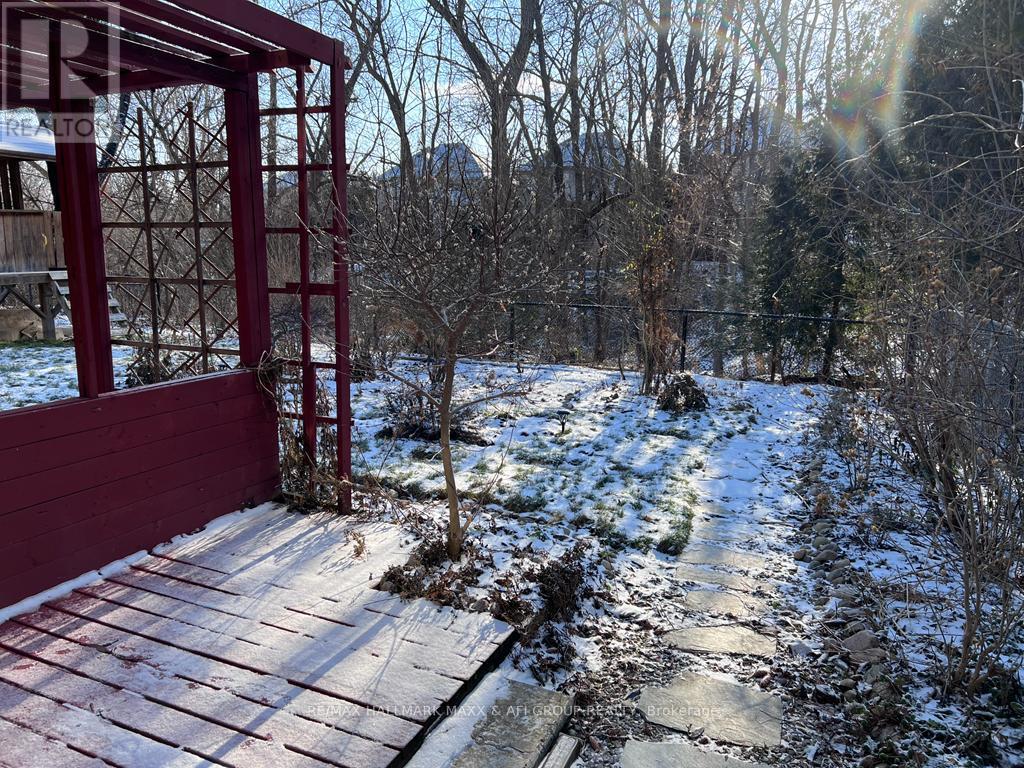 Lower - 625 Carrville Road, Richmond Hill, Ontario  L4C 6E5 - Photo 3 - N12925564