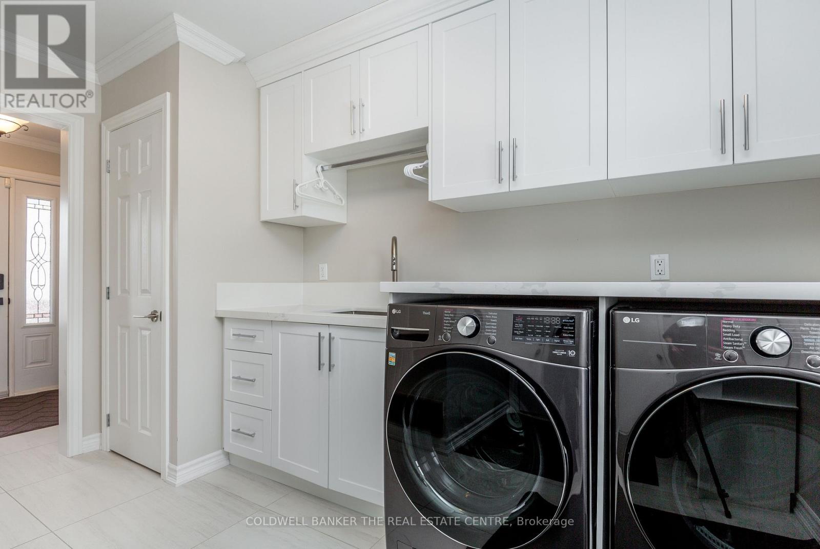 2218 Mildred Avenue, Innisfil, Ontario  L9S 2B9 - Photo 21 - N12925634