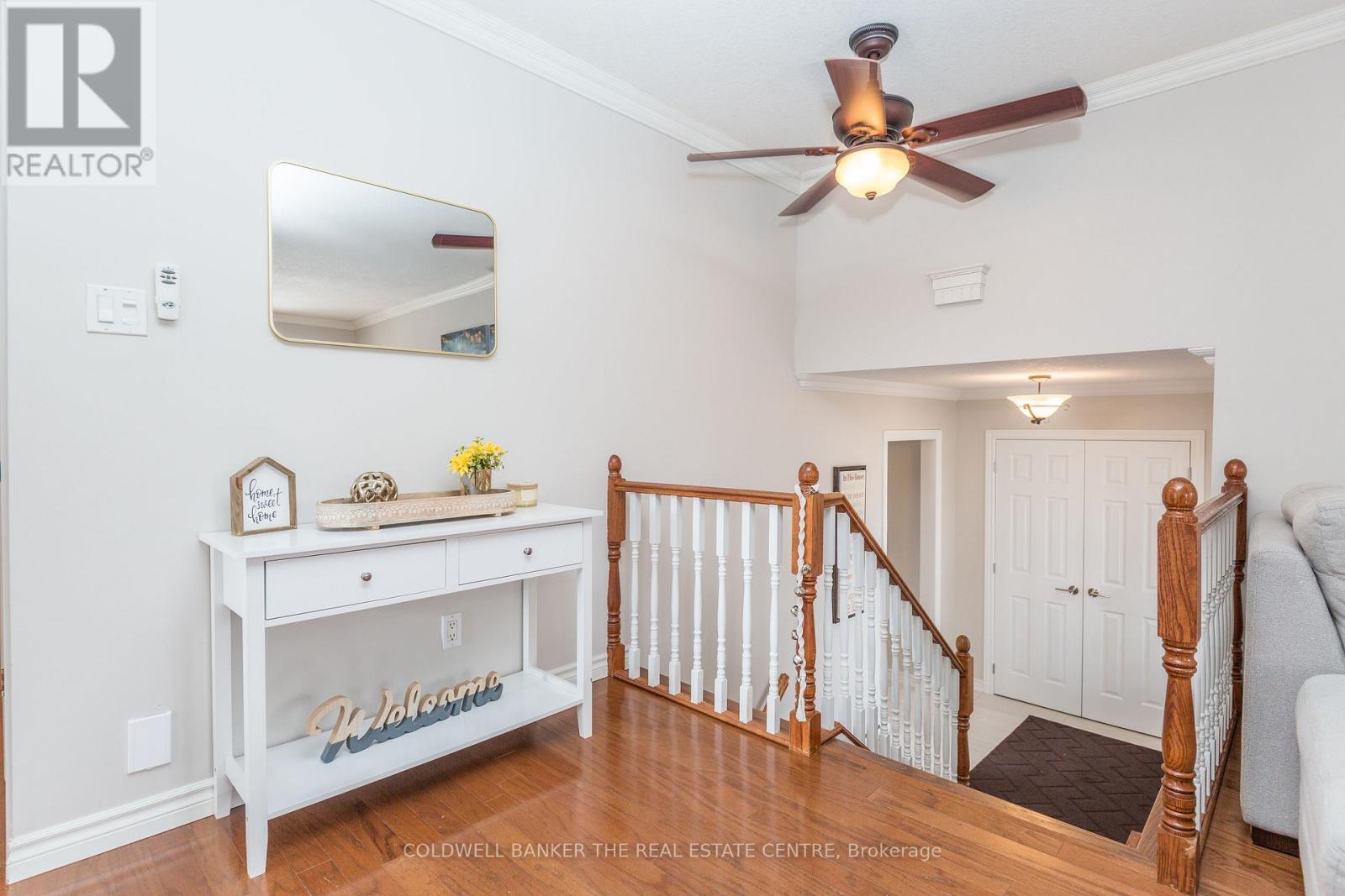 2218 Mildred Avenue, Innisfil, Ontario  L9S 2B9 - Photo 4 - N12925634