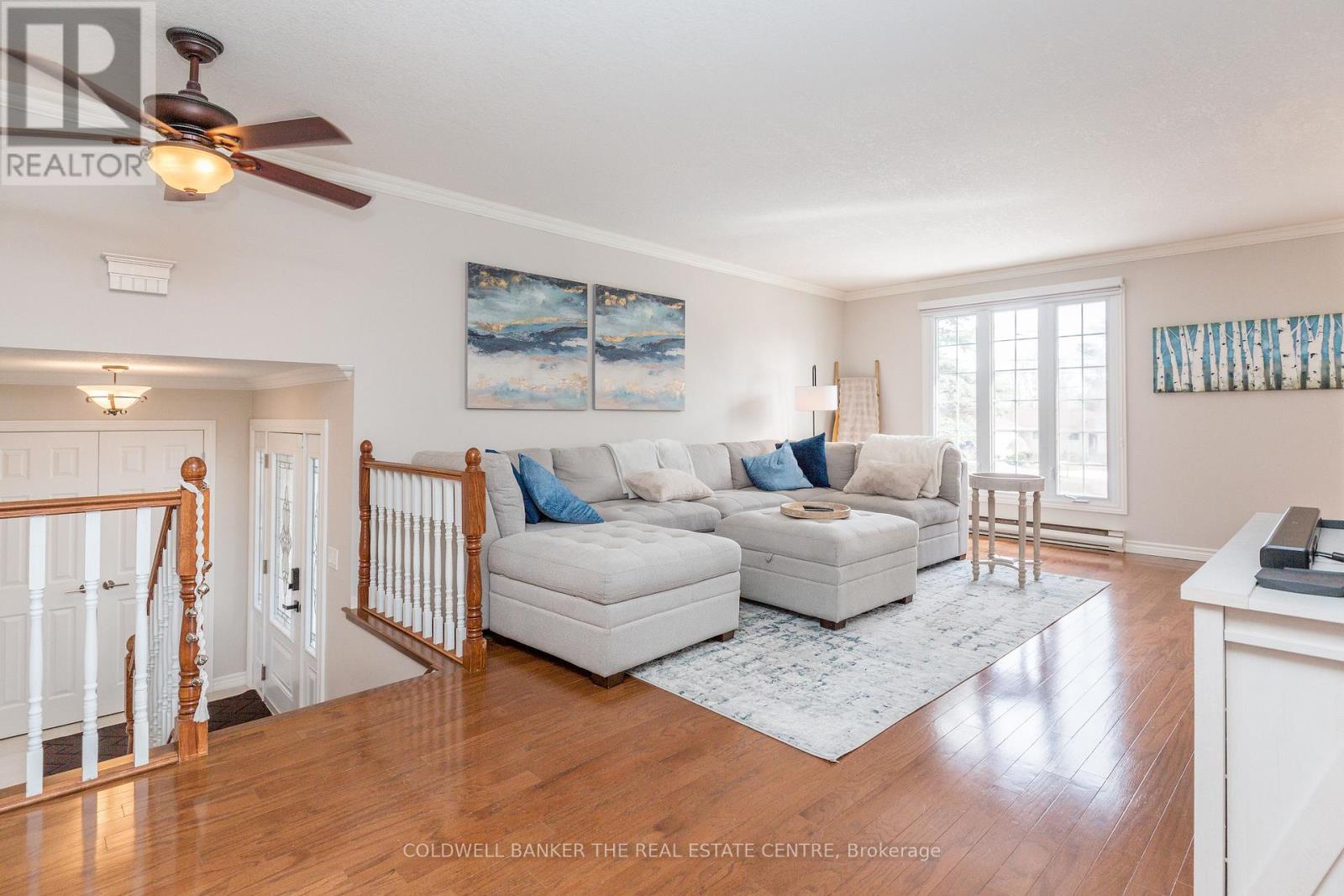 2218 Mildred Avenue, Innisfil, Ontario  L9S 2B9 - Photo 5 - N12925634