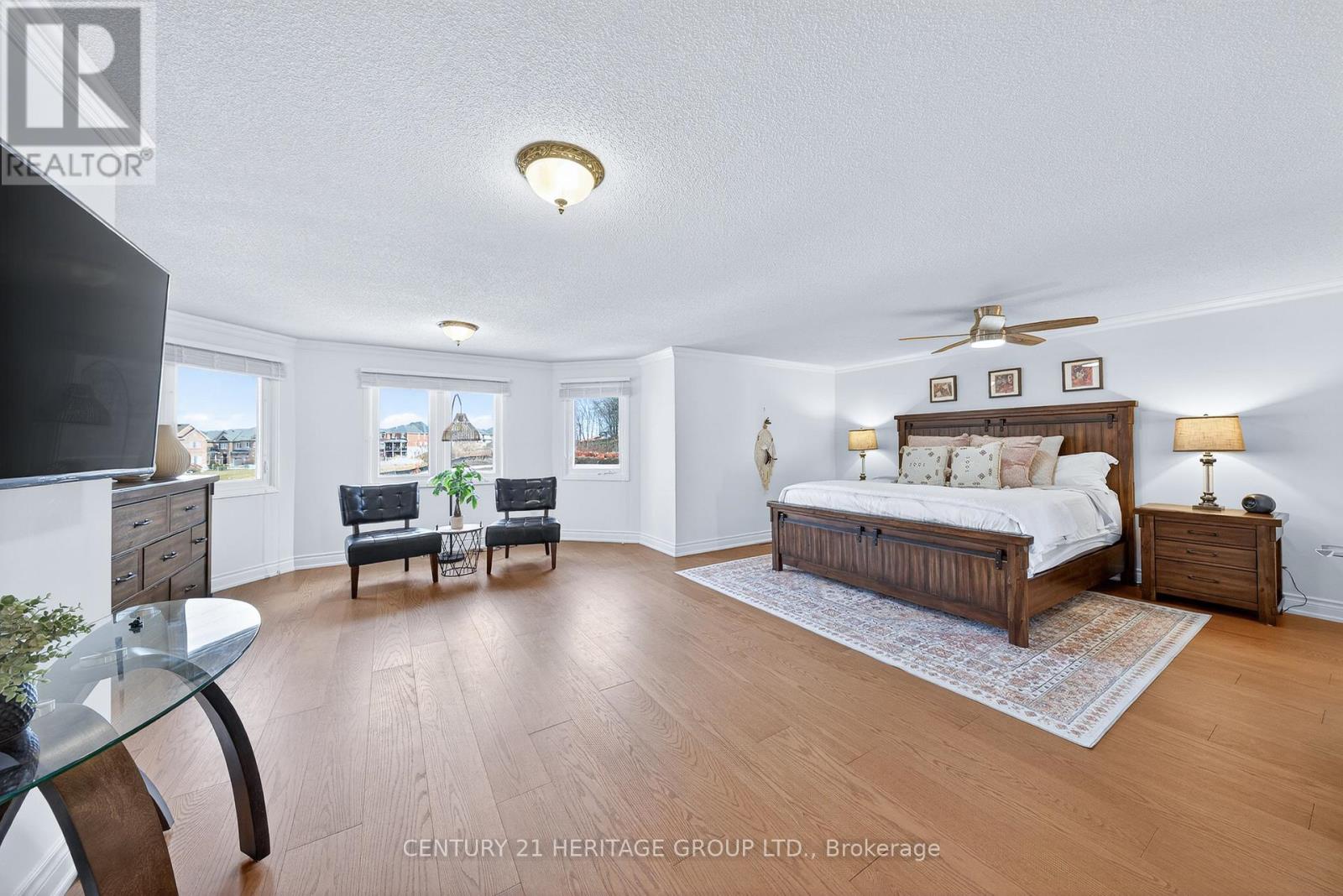 483 Alex Doner Drive, Newmarket (Glenway Estates), Ontario  L3X 1C3 - Photo 19 - N12925692