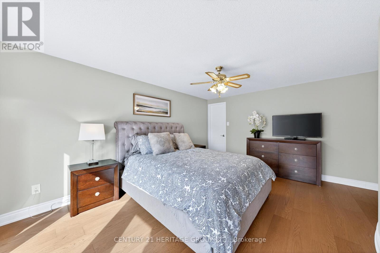 483 Alex Doner Drive, Newmarket (Glenway Estates), Ontario  L3X 1C3 - Photo 24 - N12925692