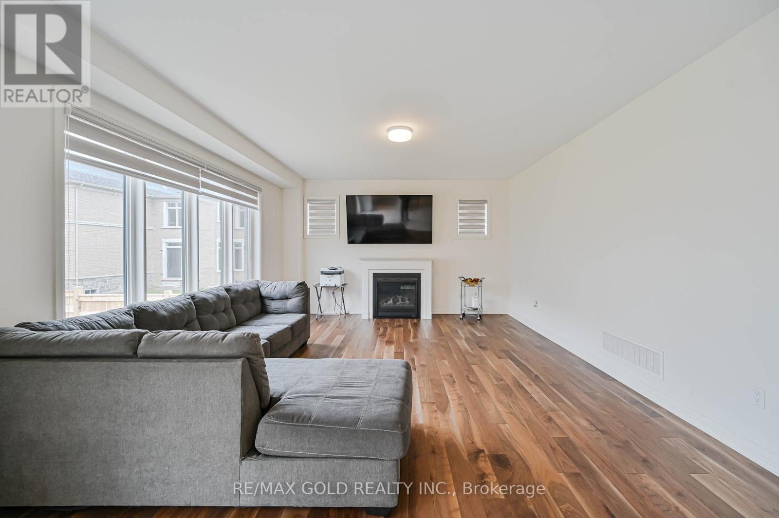 5 Elderberry Way, Adjala-Tosorontio (Colgan), Ontario  L0G 1W0 - Photo 16 - N12925694